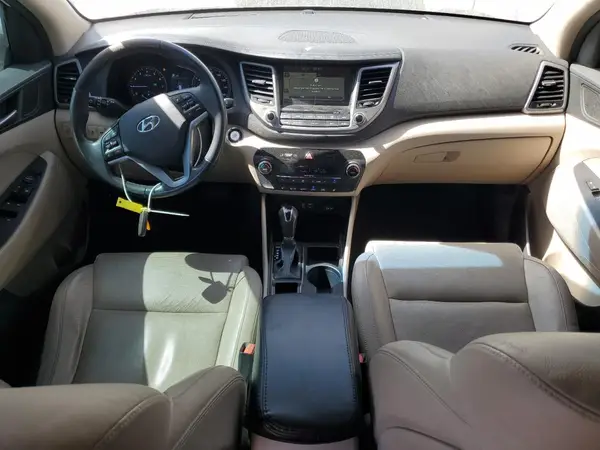 KM8J33A26GU125516 2016 HYUNDAI TUCSON - Image 8