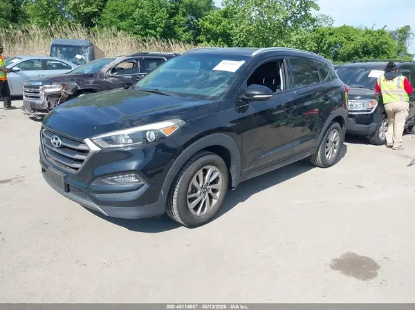 KM8J33A26GU126391 2016 HYUNDAI TUCSON - Image 2