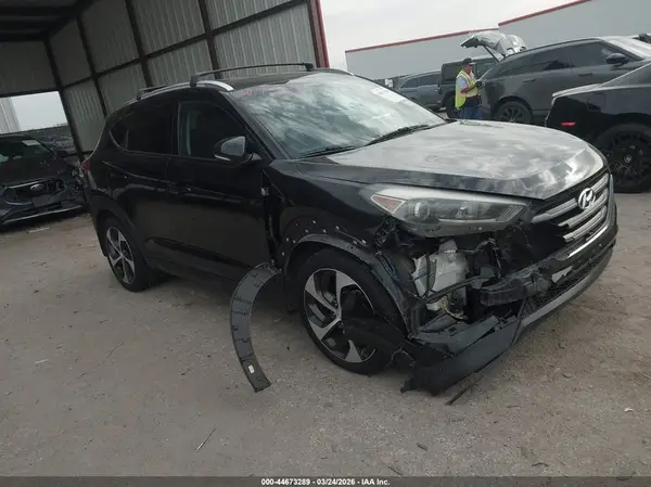 KM8J33A26GU139674 2016 HYUNDAI TUCSON - Image 1