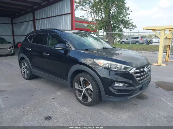 KM8J33A26GU145958 2016 HYUNDAI TUCSON - Image 1