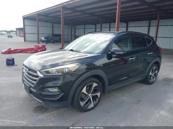 KM8J33A26GU145958 2016 HYUNDAI TUCSON - Image 2