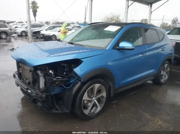 KM8J33A26GU150934 2016 HYUNDAI TUCSON - Image 2