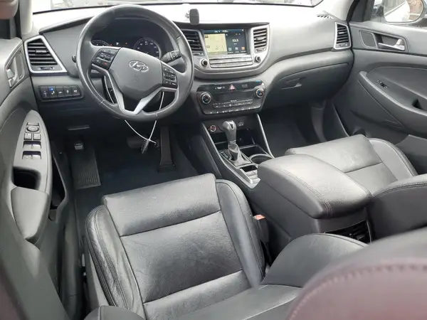 KM8J33A26GU166843 2016 HYUNDAI TUCSON - Image 8
