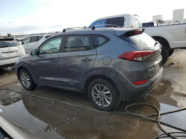 KM8J33A26GU189216 2016 HYUNDAI TUCSON - Image 2