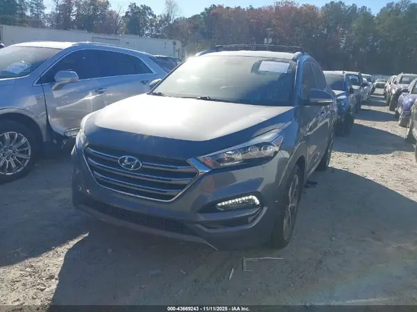 KM8J33A26GU197249 2016 HYUNDAI TUCSON - Image 2