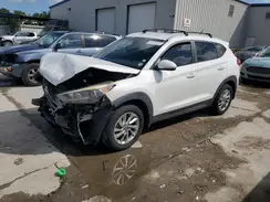 KM8J33A26GU200215 2016 HYUNDAI TUCSON