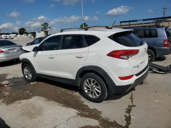 KM8J33A26GU200215 2016 HYUNDAI TUCSON - Image 2