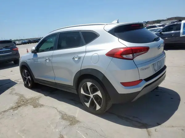 KM8J33A26GU224112 2016 HYUNDAI TUCSON - Image 2