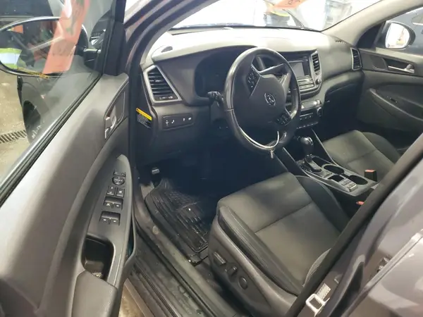 KM8J33A26GU230606 2016 HYUNDAI TUCSON - Image 8