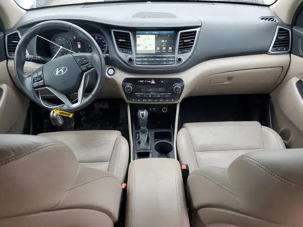 KM8J33A26GU255120 2016 HYUNDAI TUCSON - Image 8