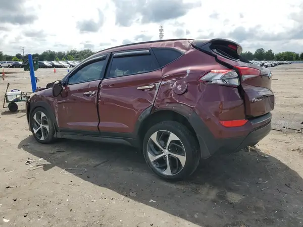 KM8J33A26HU277815 2017 HYUNDAI TUCSON - Image 2