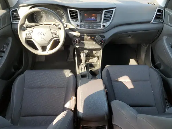 KM8J33A26HU286448 2017 HYUNDAI TUCSON - Image 8