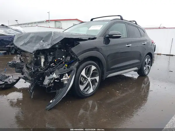 KM8J33A26HU322641 2017 HYUNDAI TUCSON - Image 2