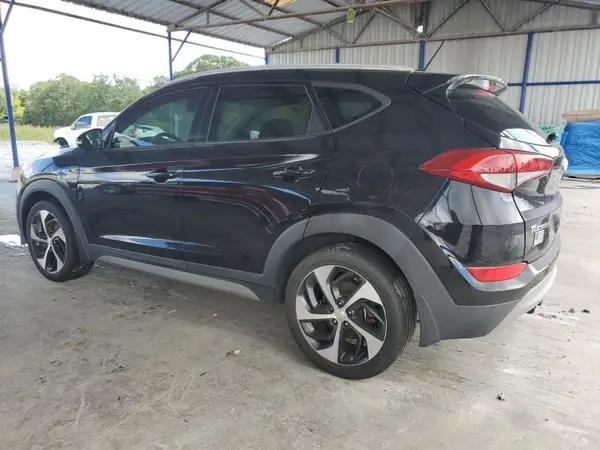 KM8J33A26HU342372 2017 HYUNDAI TUCSON - Image 2