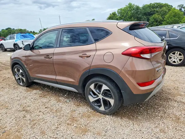 KM8J33A26HU367689 2017 HYUNDAI TUCSON - Image 2