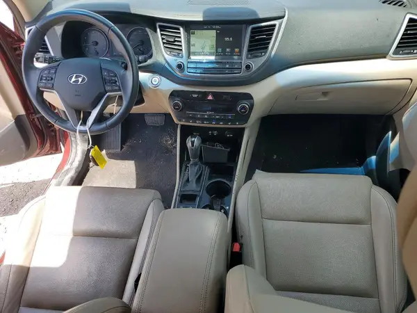 KM8J33A26HU377767 2017 HYUNDAI TUCSON - Image 8