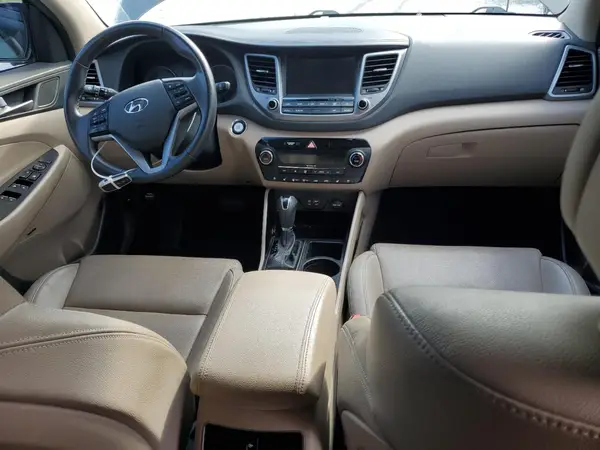 KM8J33A26HU386436 2017 HYUNDAI TUCSON - Image 8