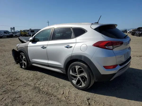 KM8J33A26HU469865 2017 HYUNDAI TUCSON - Image 2