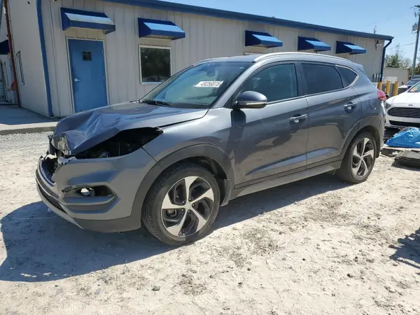KM8J33A26HU521978 2017 HYUNDAI TUCSON - Image 1