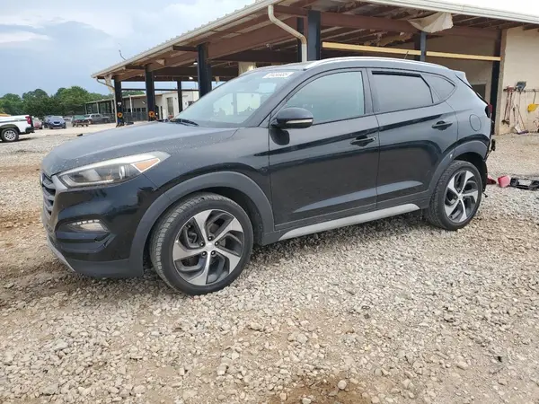 KM8J33A26HU527537 2017 HYUNDAI TUCSON - Image 1
