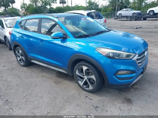 KM8J33A26HU561526 2017 HYUNDAI TUCSON - Image 1