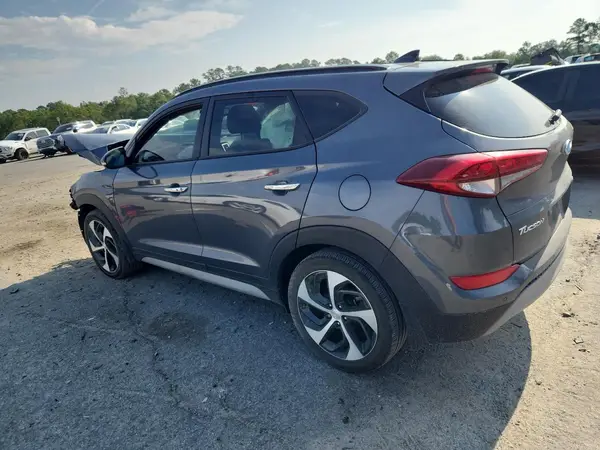 KM8J33A26JU617258 2018 HYUNDAI TUCSON - Image 2