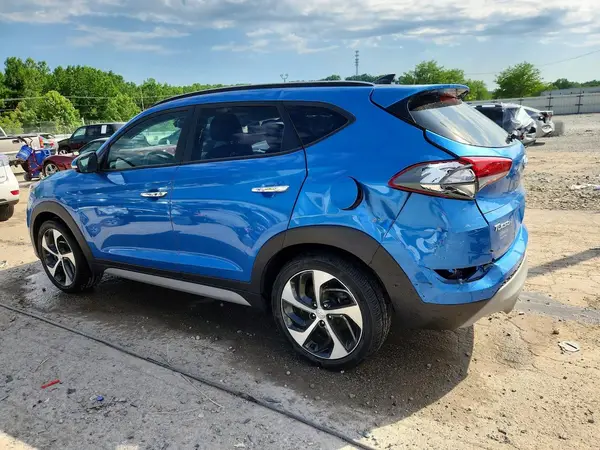 KM8J33A26JU621312 2018 HYUNDAI TUCSON - Image 2