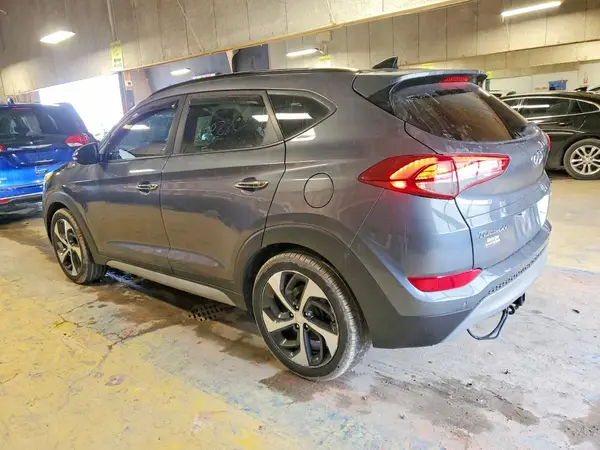 KM8J33A26JU630236 2018 HYUNDAI TUCSON - Image 2