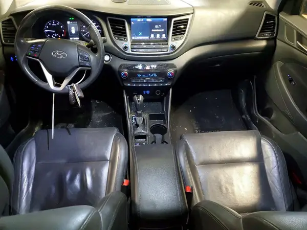 KM8J33A26JU630236 2018 HYUNDAI TUCSON - Image 8