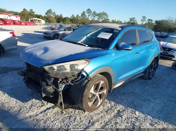 KM8J33A26JU632360 2018 HYUNDAI TUCSON - Image 2