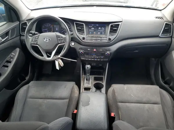 KM8J33A26JU696415 2018 HYUNDAI TUCSON - Image 8