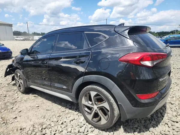 KM8J33A26JU743524 2018 HYUNDAI TUCSON - Image 2