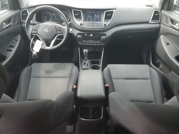 KM8J33A26JU784560 2018 HYUNDAI TUCSON - Image 8