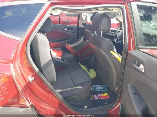 KM8J33A26JU804306 2018 HYUNDAI TUCSON - Image 8