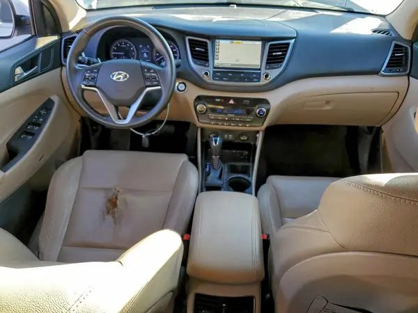 KM8J33A26JU808159 2018 HYUNDAI TUCSON - Image 8
