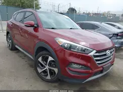 KM8J33A26JU824085 2018 HYUNDAI TUCSON