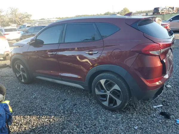 KM8J33A26JU829755 2018 HYUNDAI TUCSON - Image 2