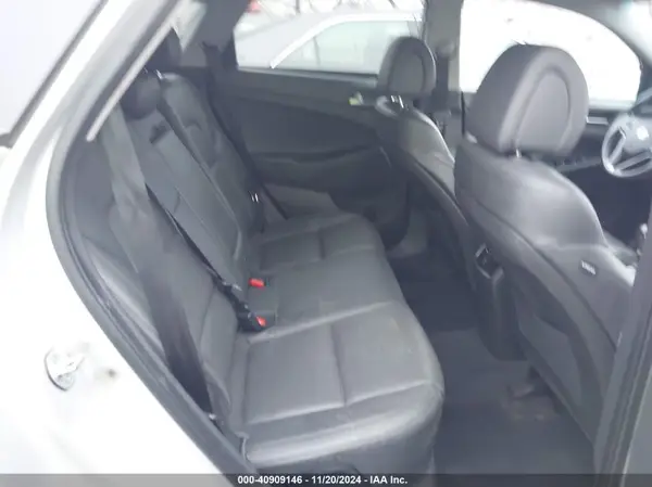 KM8J33A27GU042192 2016 HYUNDAI TUCSON - Image 8
