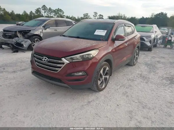 KM8J33A27GU066914 2016 HYUNDAI TUCSON - Image 2