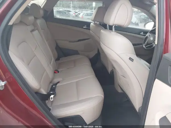 KM8J33A27GU066914 2016 HYUNDAI TUCSON - Image 8