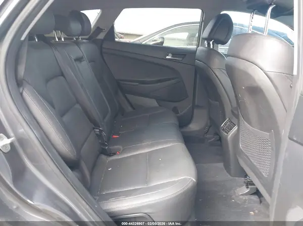 KM8J33A27GU067691 2016 HYUNDAI TUCSON - Image 8