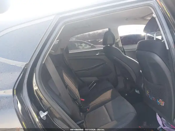 KM8J33A27GU080599 2016 HYUNDAI TUCSON - Image 8