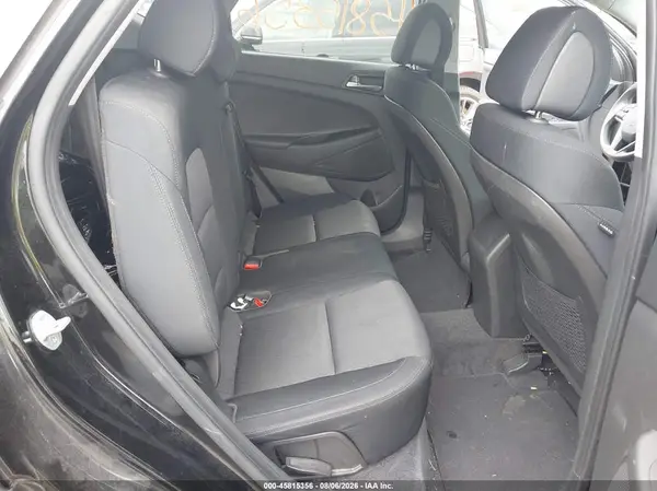 KM8J33A27GU082403 2016 HYUNDAI TUCSON - Image 8