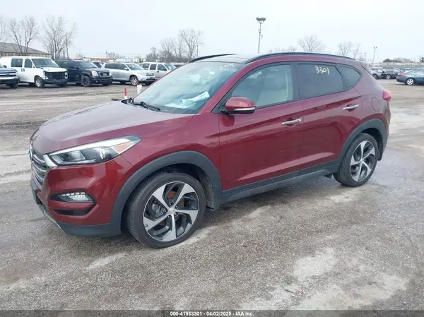 KM8J33A27GU083664 2016 HYUNDAI TUCSON - Image 2