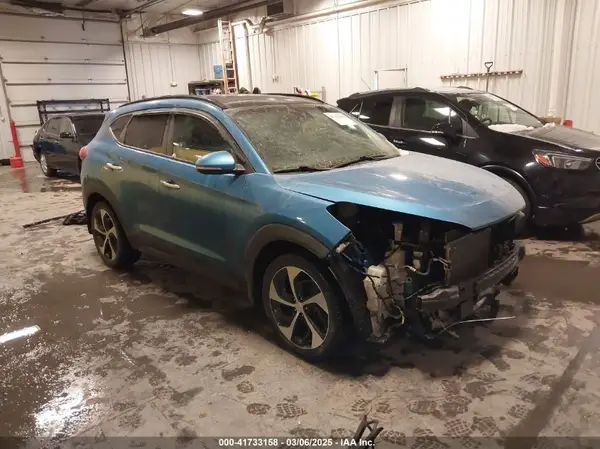 KM8J33A27GU085639 2016 HYUNDAI TUCSON - Image 1