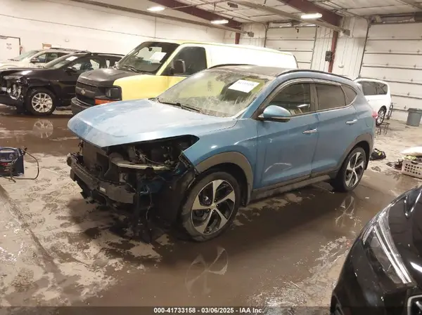 KM8J33A27GU085639 2016 HYUNDAI TUCSON - Image 2
