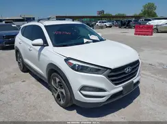 KM8J33A27GU088556 2016 HYUNDAI TUCSON