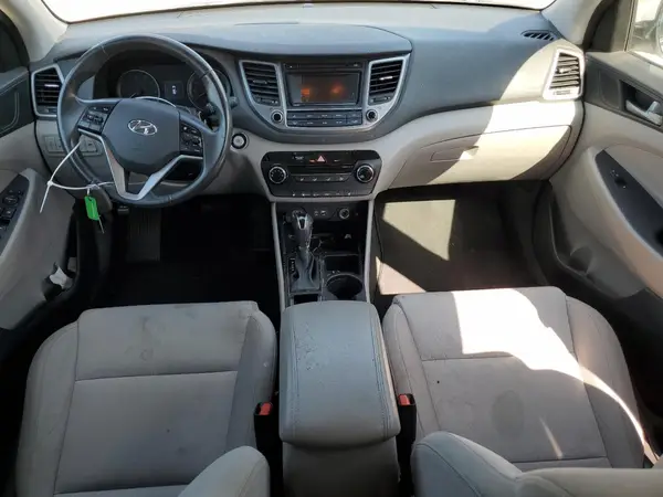 KM8J33A27GU095281 2016 HYUNDAI TUCSON - Image 8
