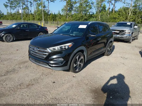 KM8J33A27GU130806 2016 HYUNDAI TUCSON - Image 2