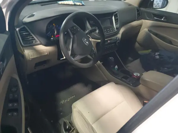 KM8J33A27GU133222 2016 HYUNDAI TUCSON - Image 8
